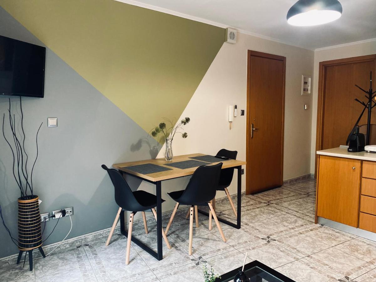 Minimal & Cozy Διαμερισμα Με Δωρεαν Χωρο Σταθμευσησ Leilighet Kavála Eksteriør bilde